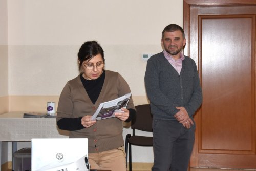 12 (1) (1) (1) (1) (1) (1) (1) (1) (1) (1) (1) (1) (1) (1) (1) (1)