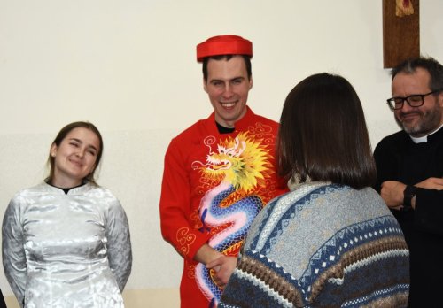 19 (1) (1) (1) (1) (1) (1) (1) (1) (1)